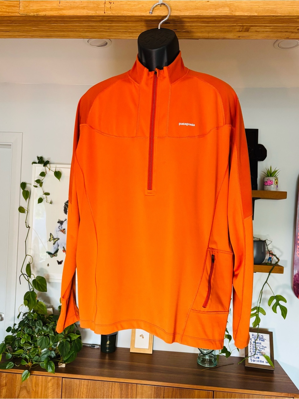 Patagonia Lightweight 1/4 Zip Pullover long sleeve shirt Orange Men's Size XL